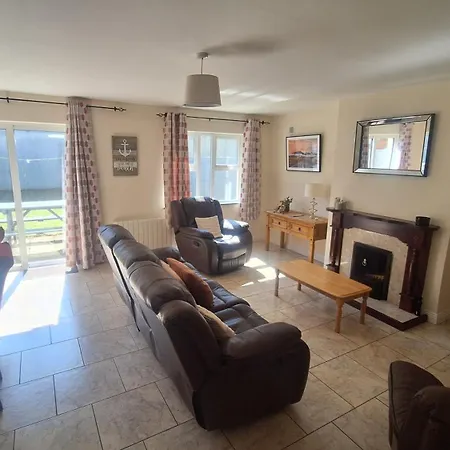 別荘 Lios Na Mara ラヒンチ