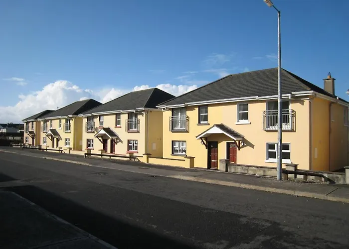 Lios Na Mara Lahinch